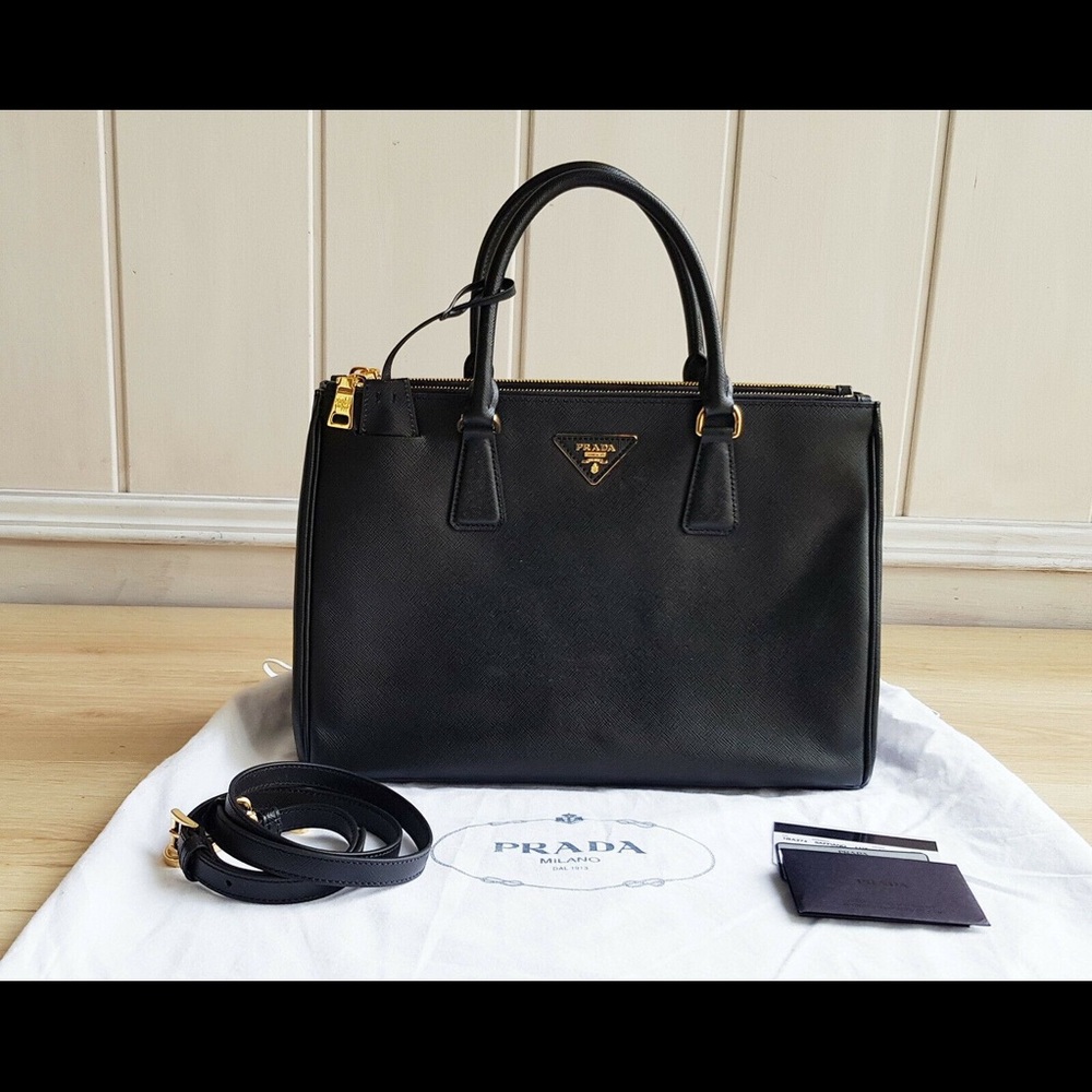 Prada Saffiano Galleria Bag Size Medium